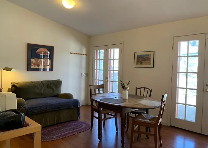 321# Downtown Antique Rose House
